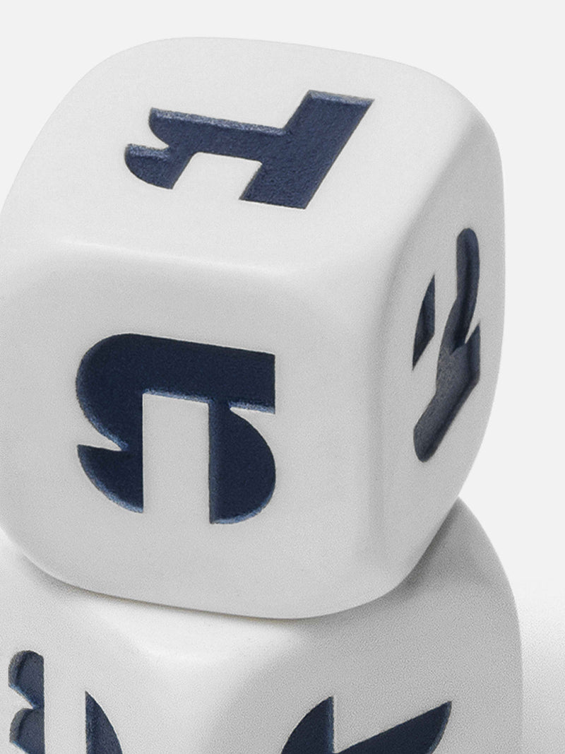 NC02 - Logo Dice